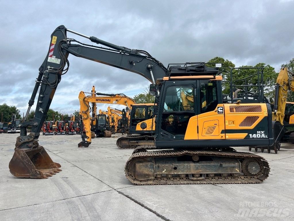 Hyundai HX 140 AL Raupenbagger