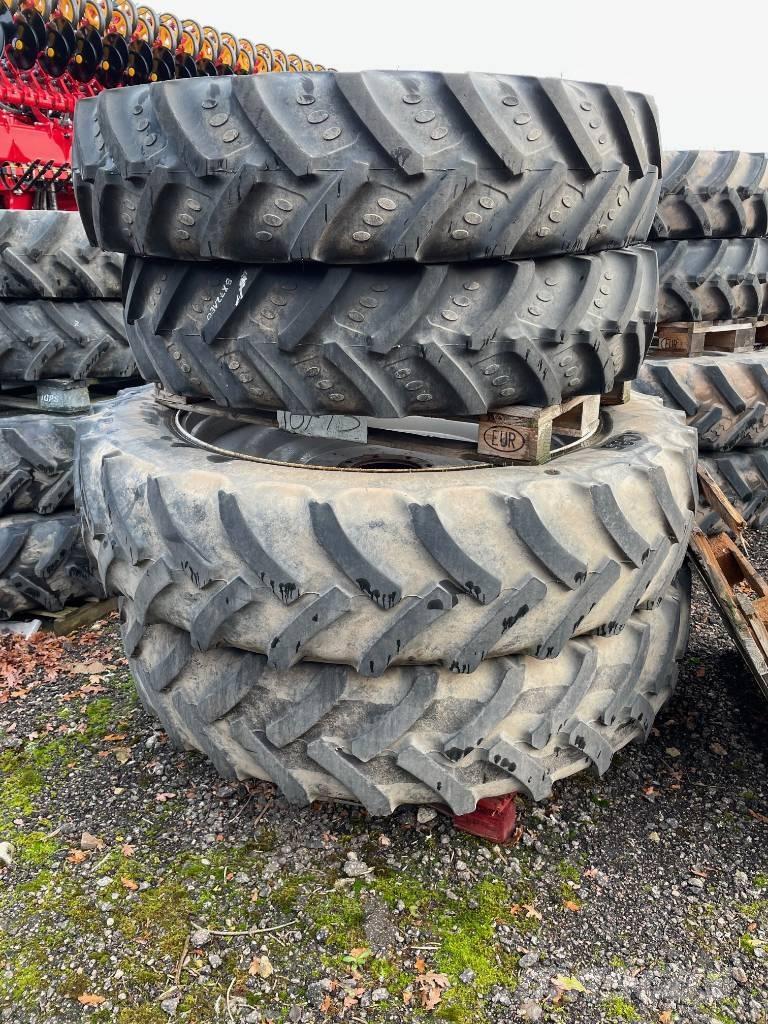 Mitas SET OF WHEELS Reifen