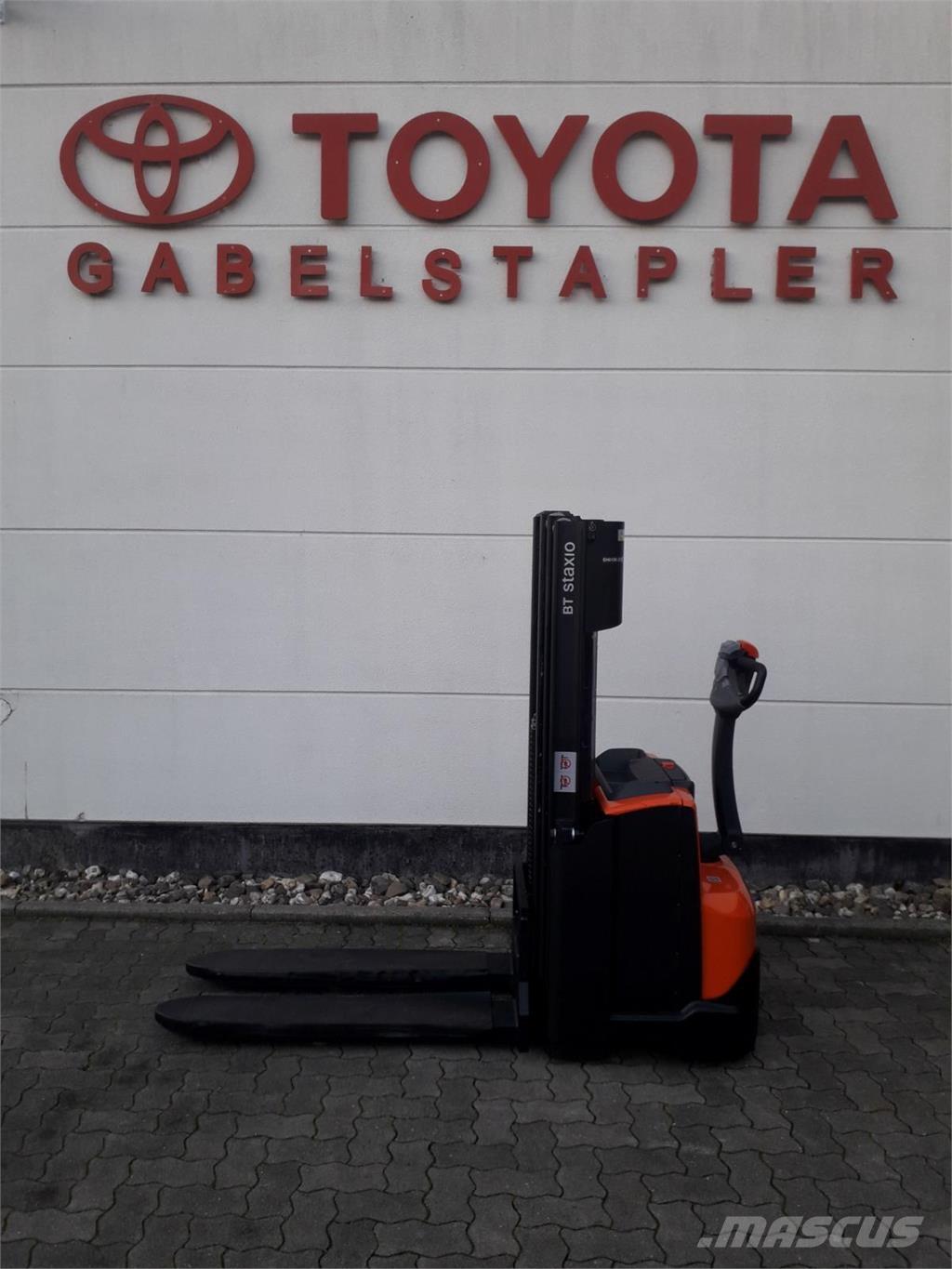 Toyota SWE120 Selbstfahrstapler
