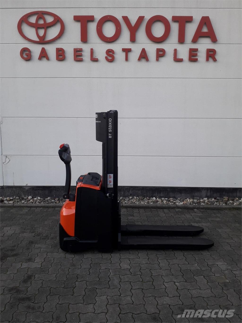 Toyota SWE120 Selbstfahrstapler