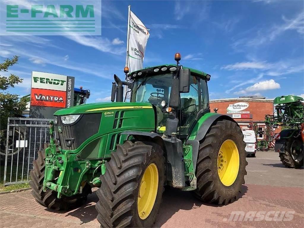 John Deere 6250 r Traktoren