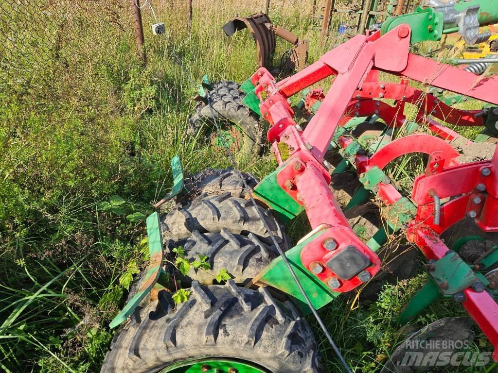 Unia Cross L 300 Meißelgrubber