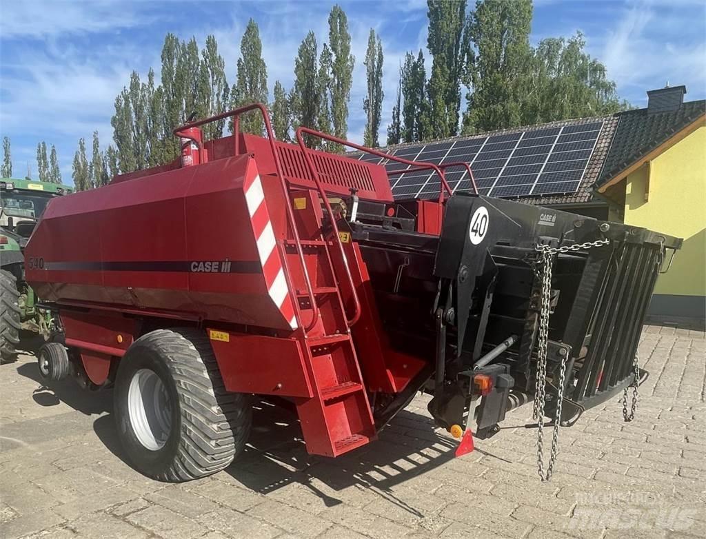 Case IH 540 Quaderpressen