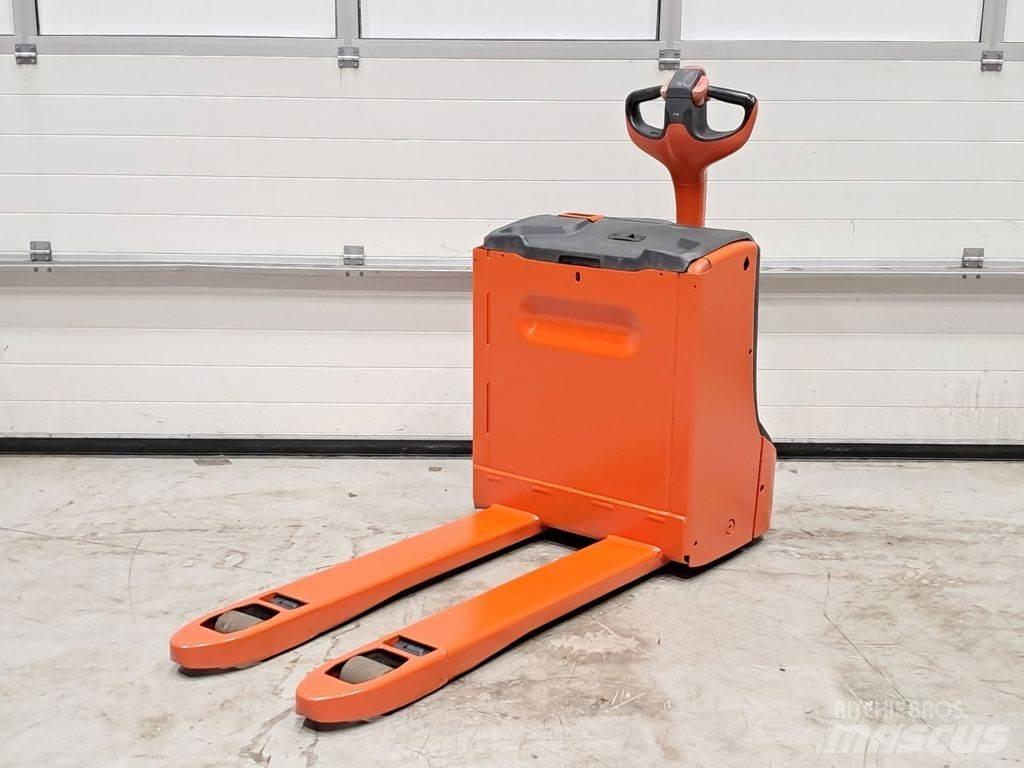 Linde T16 Niedergabelstapler