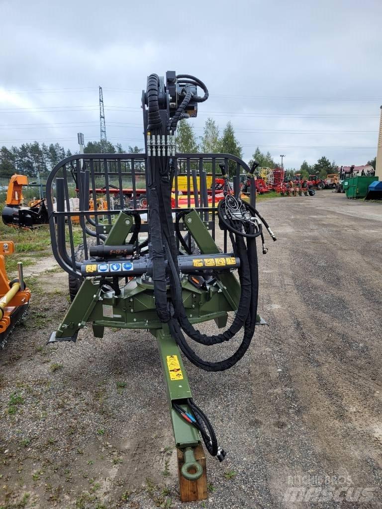 Farma T9F Forstanhänger