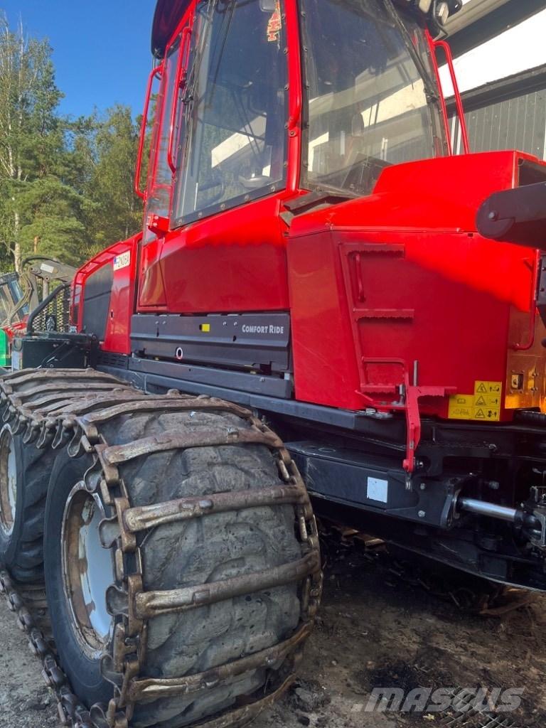 Komatsu 875 Forwarder