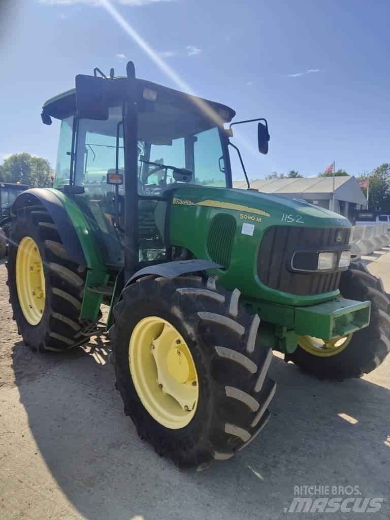 John Deere 5090 M Traktoren