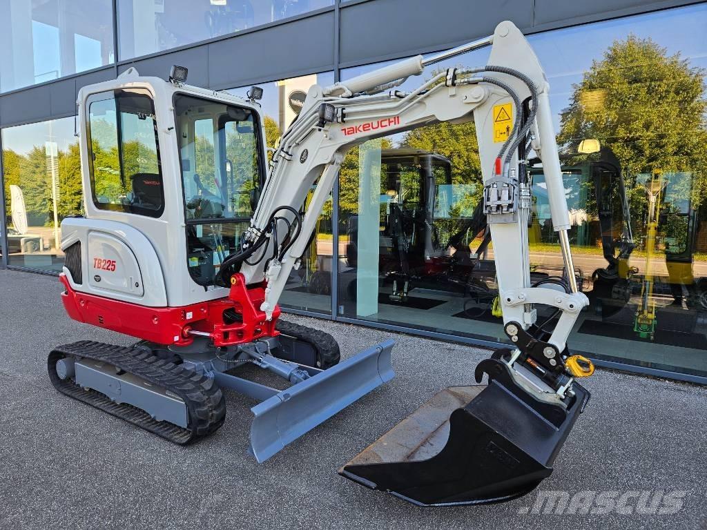 Takeuchi TB 225 Minibagger < 7t