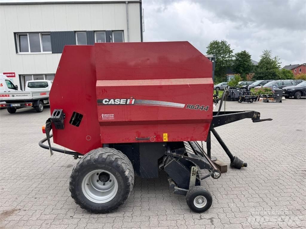 Case IH RB 344 Rundballenpressen