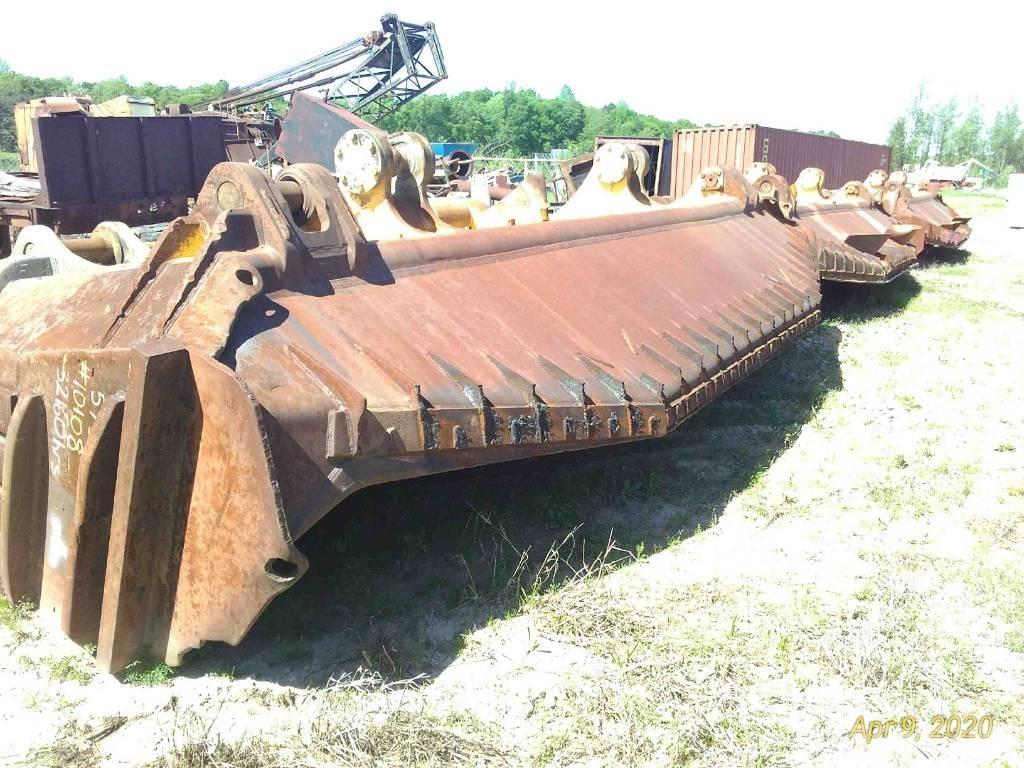 Komatsu D 575 A-3 Bulldozer