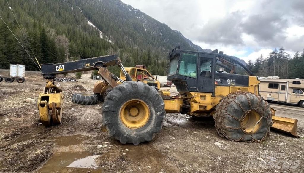 CAT 545 C Stammholzschlepper