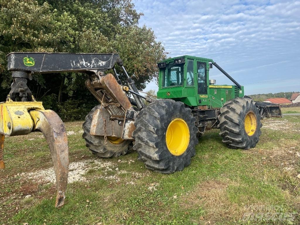 John Deere 748 H II Forsttraktoren