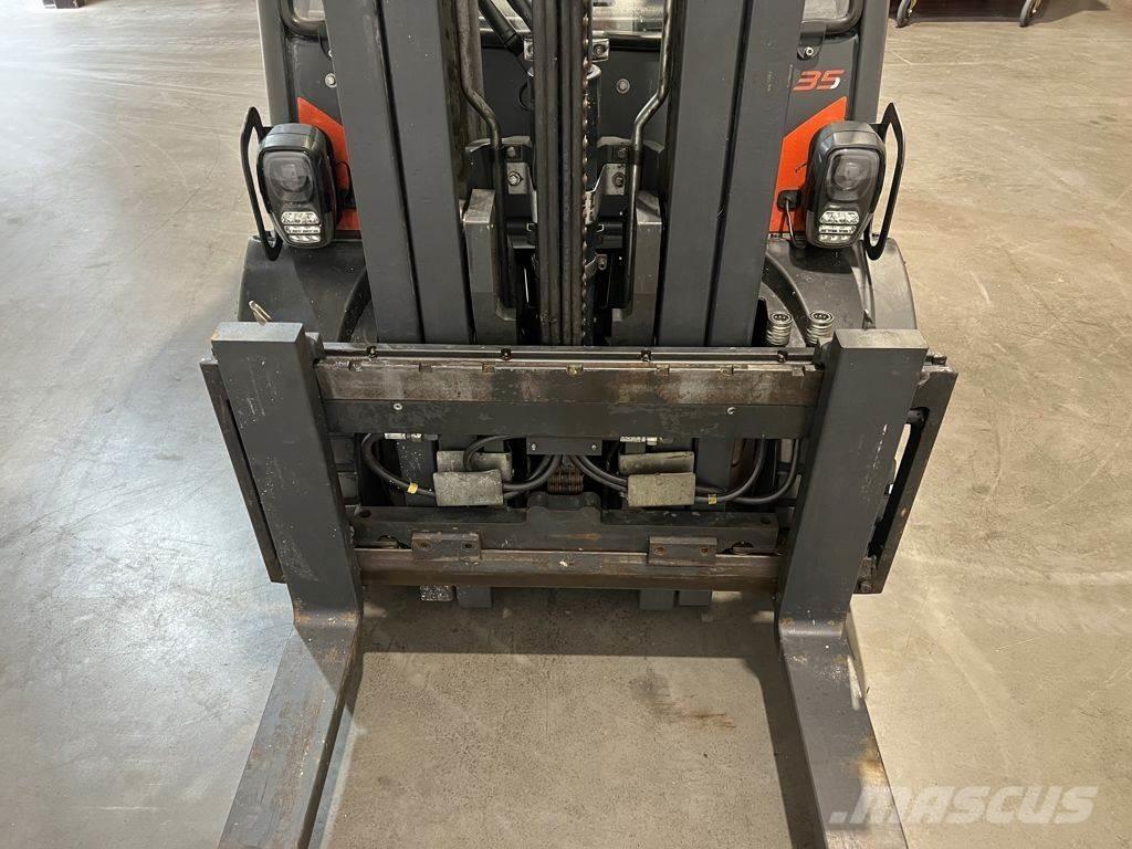 Linde H35D-02 Dieselstapler