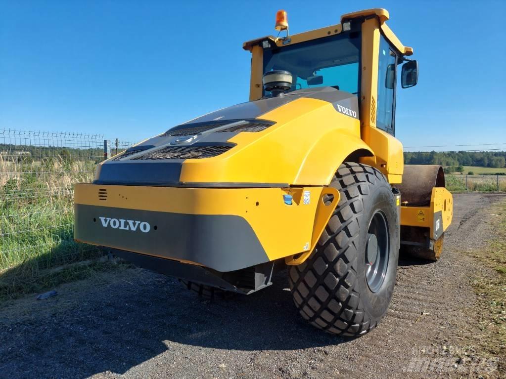 Volvo SD 115 B Walzenzüge