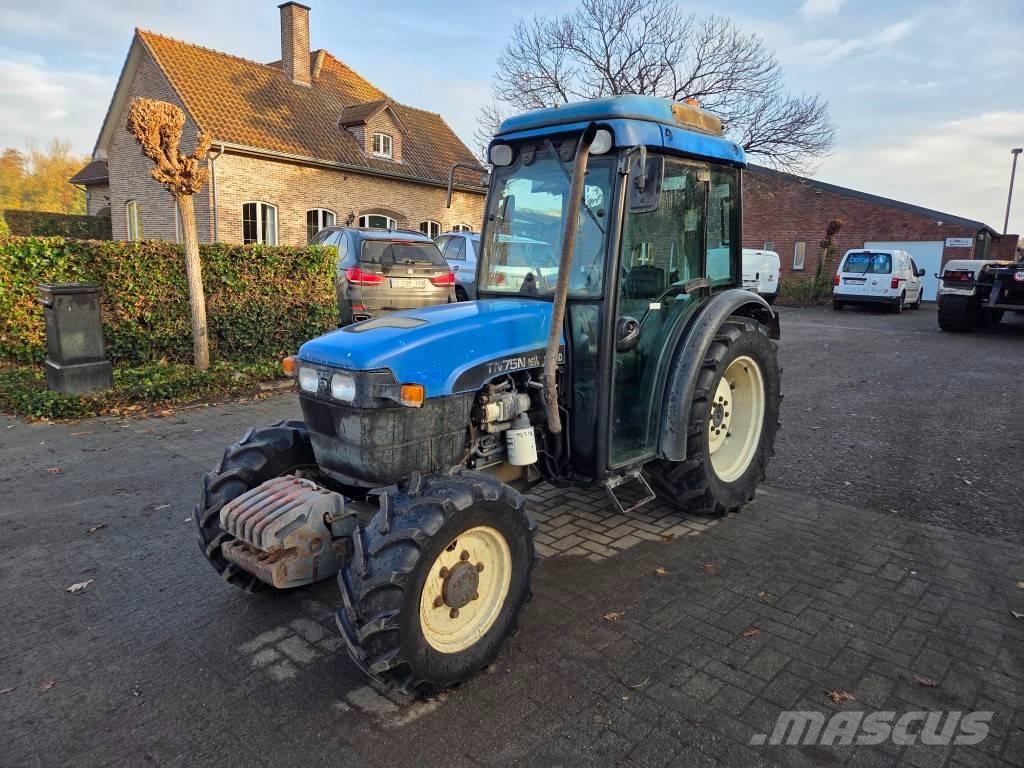 New Holland TN 75 N Traktoren