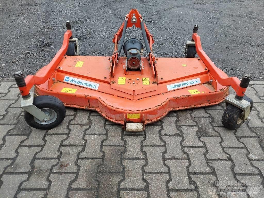 Wiedenmann RMR 180H Gezogene und selbstfahrende Mäher