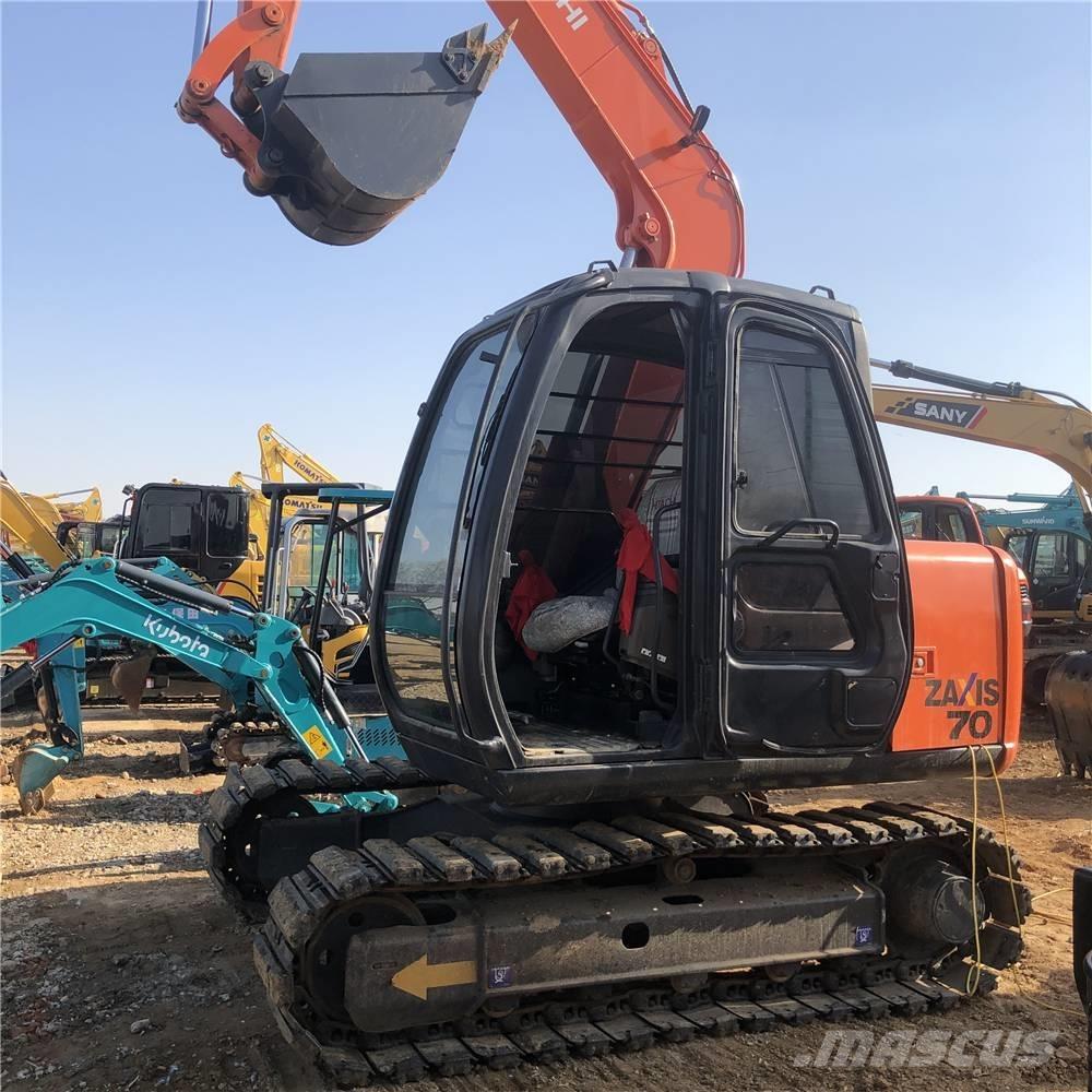 Hitachi ZX70-5A Midibagger  7t - 12t