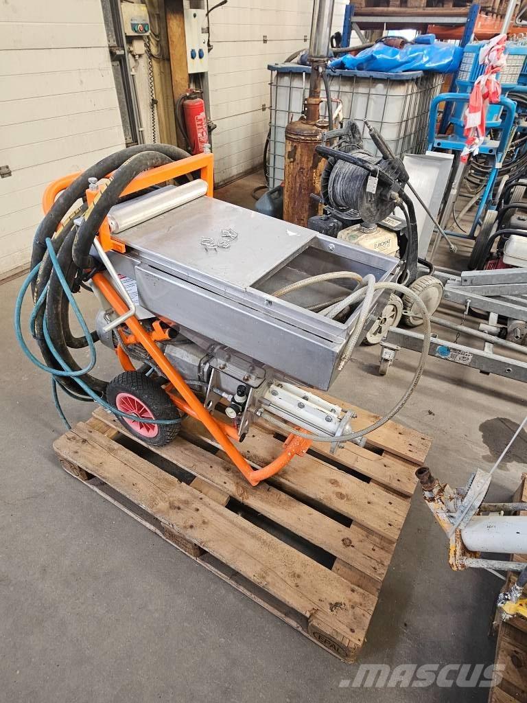  La tyrolienne T152 Estrichmaschinen