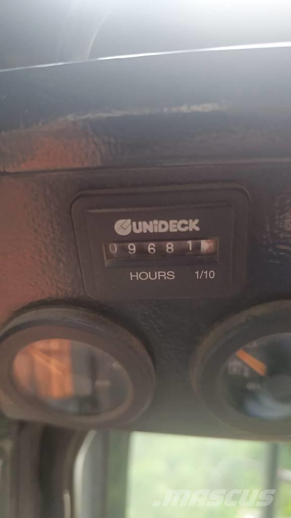 Locust L 903 SPEED Kompaktlader