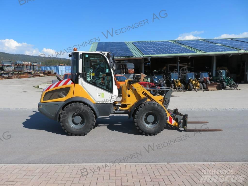 Liebherr L506C Radlader