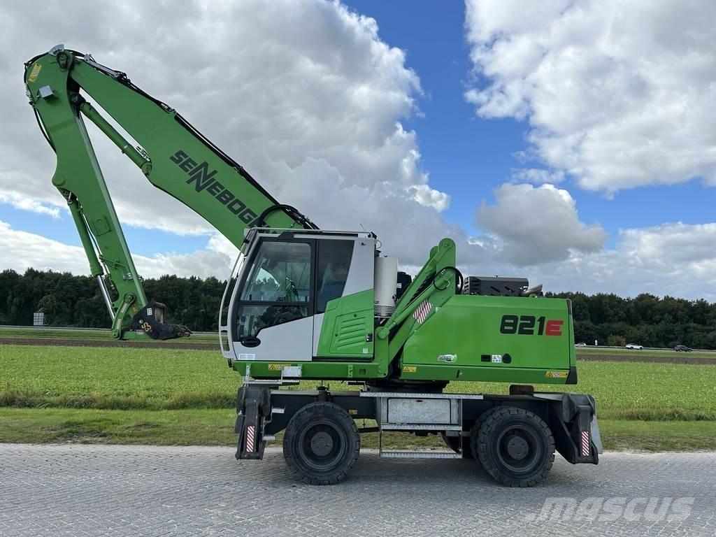 Sennebogen 821MET5 Materialumschlag