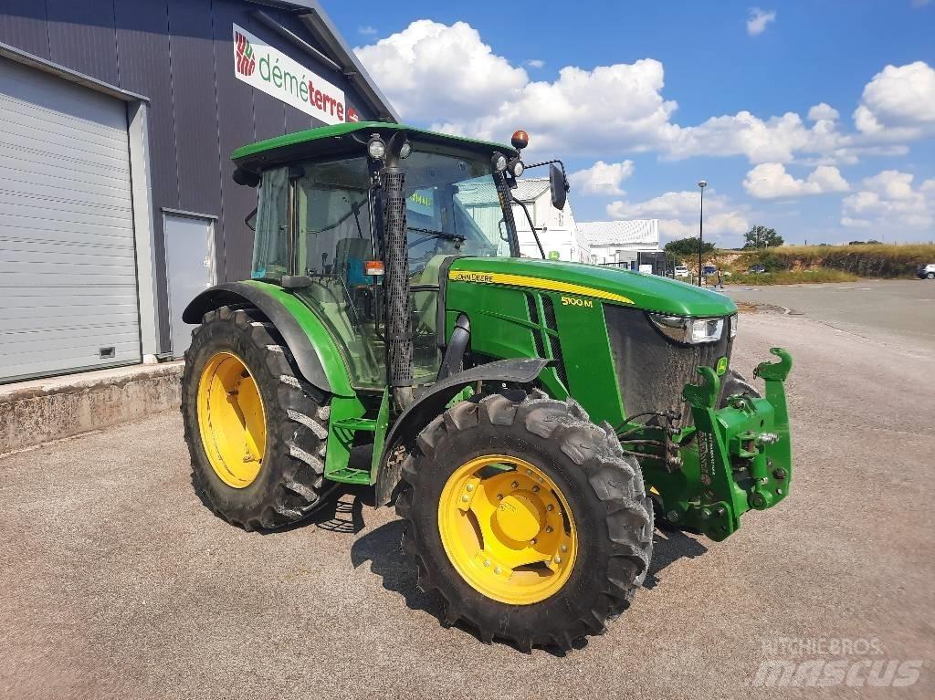 John Deere 5100 M Traktoren