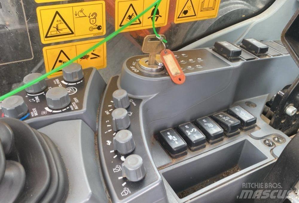 Hitachi ZX 300 LC-7 Raupenbagger