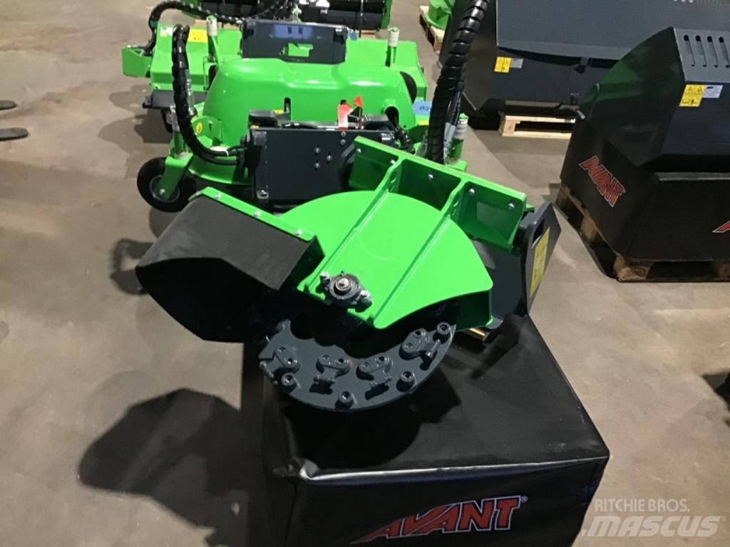 Avant Stubbfräs Kompakttraktor-Aufsätze