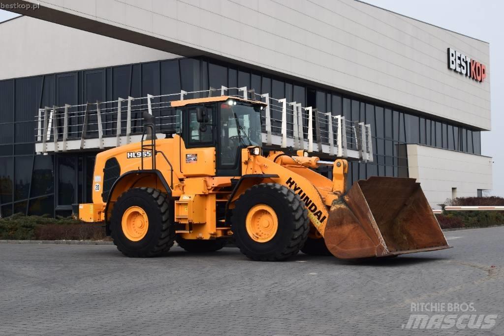 Hyundai HL 965 Radlader