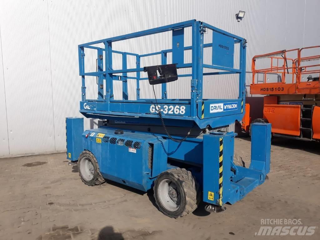 Genie 3268 Scheren-Arbeitsbühnen