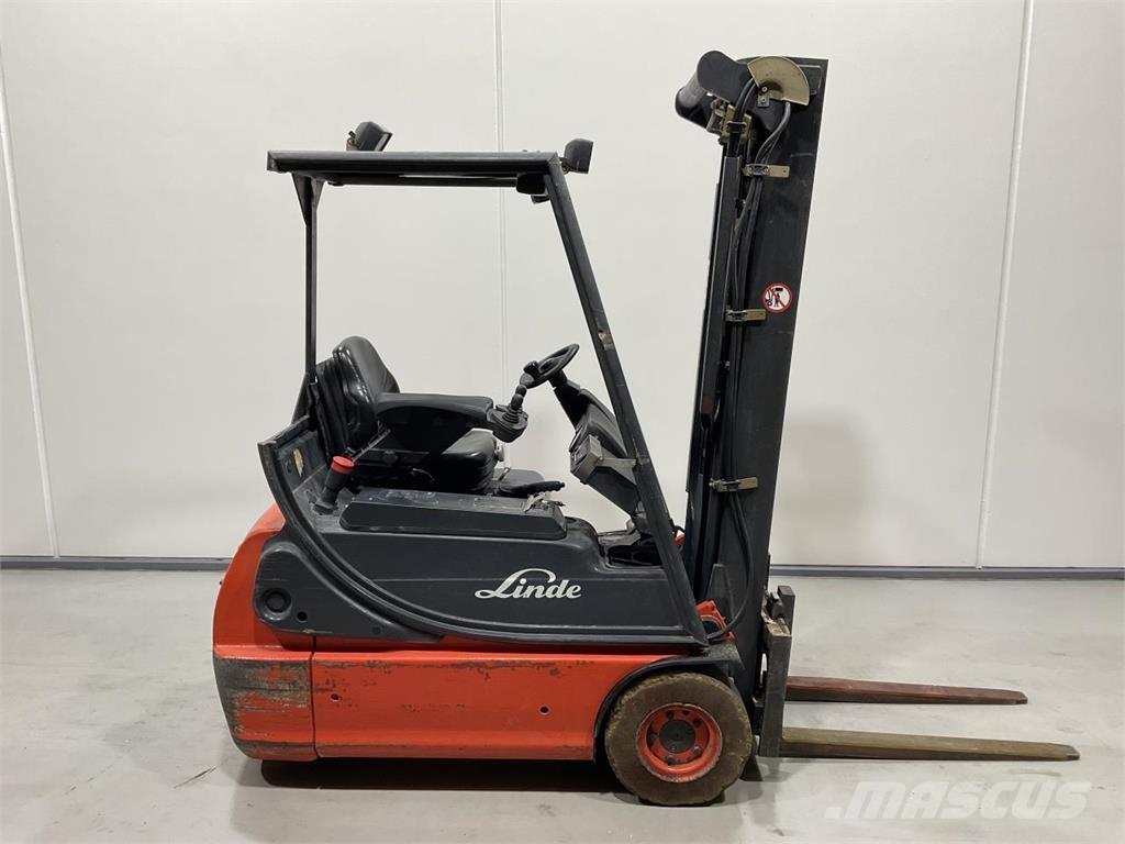 Linde E16C-02 Elektrostapler