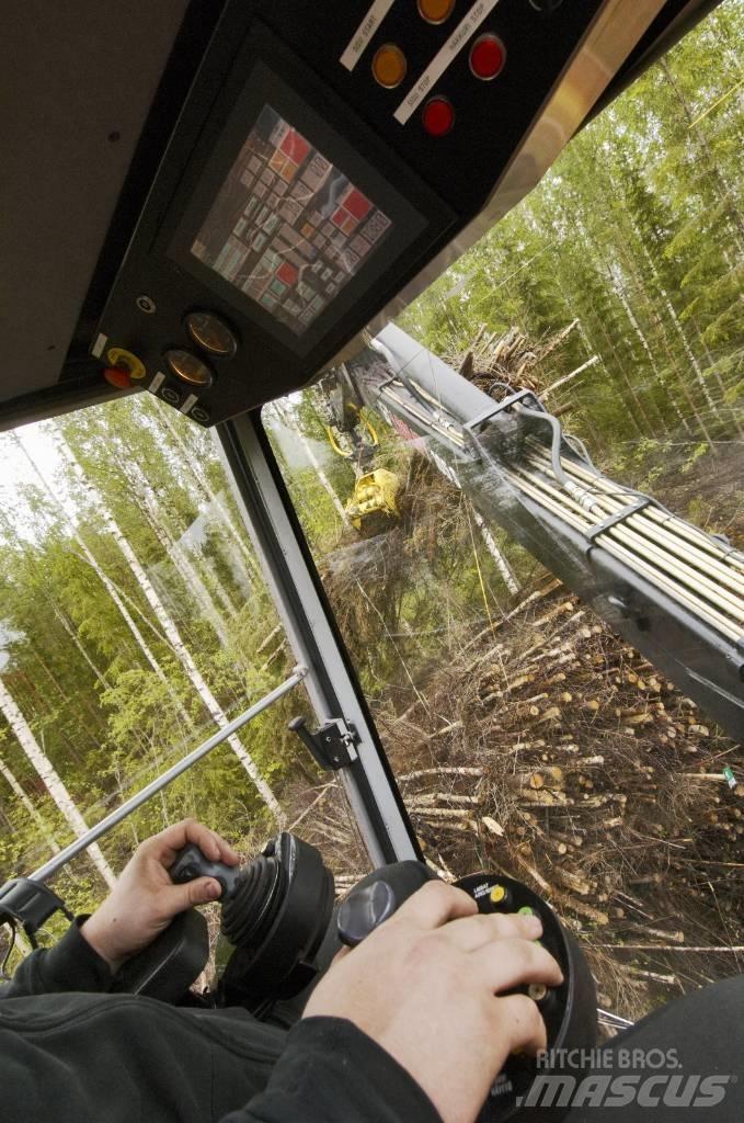 GiANT Autohakkuri Holzhäcksler