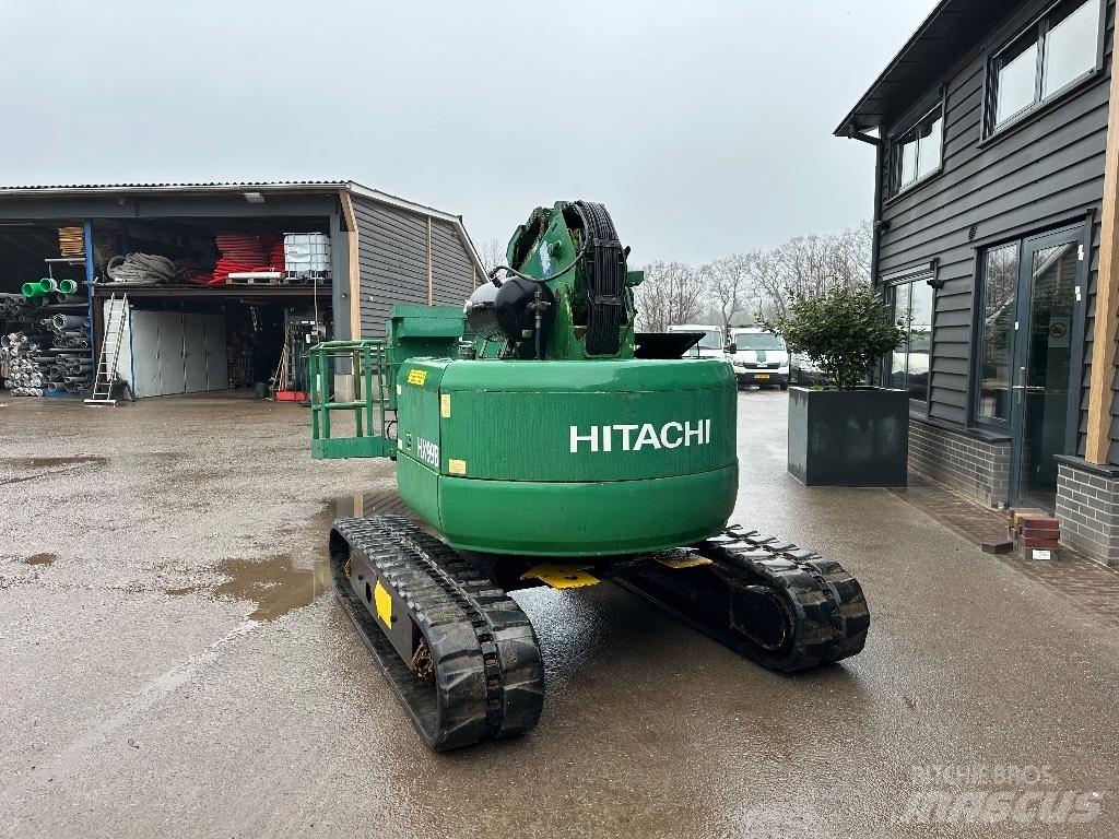 Hitachi HX 99 B Teleskopbühnen