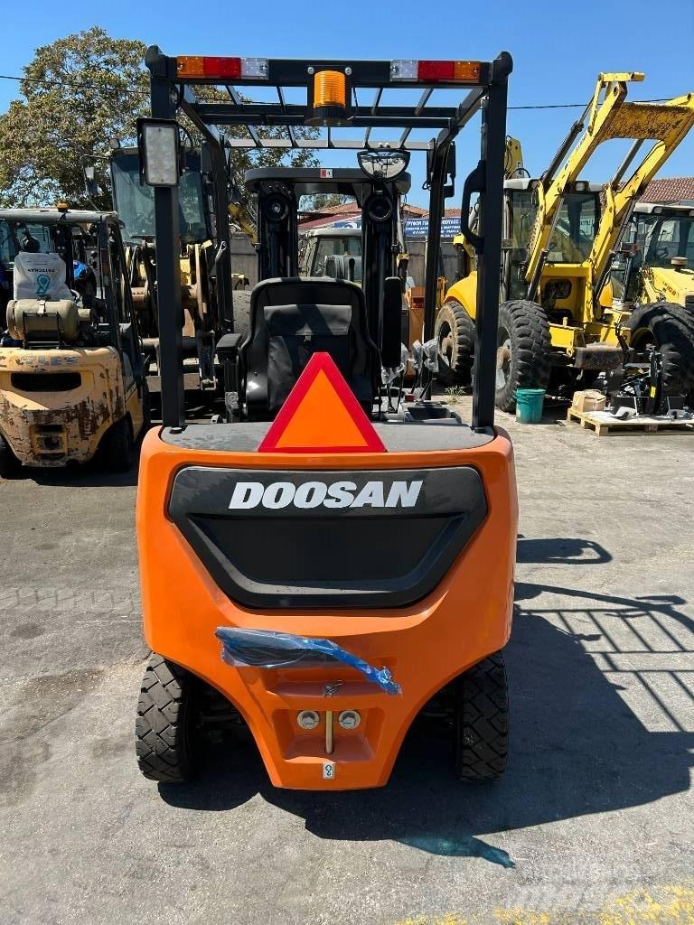 Doosan B 25 NS Elektrostapler