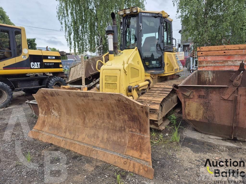 Komatsu D51EX-22 Bulldozer