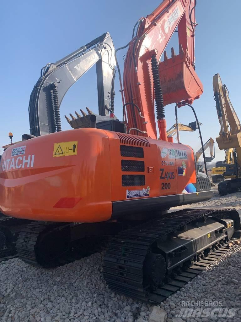 Hitachi 200 Raupenbagger