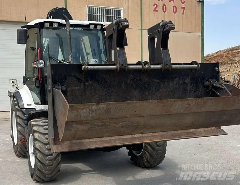 Hidromek HMK 102 B Baggerlader