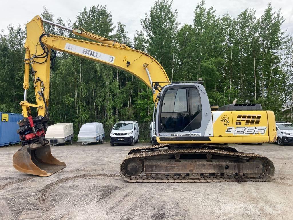 New Holland E 265 LC Raupenbagger