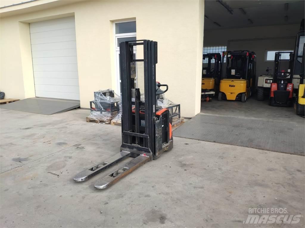 BT SWE120 Deichselstapler