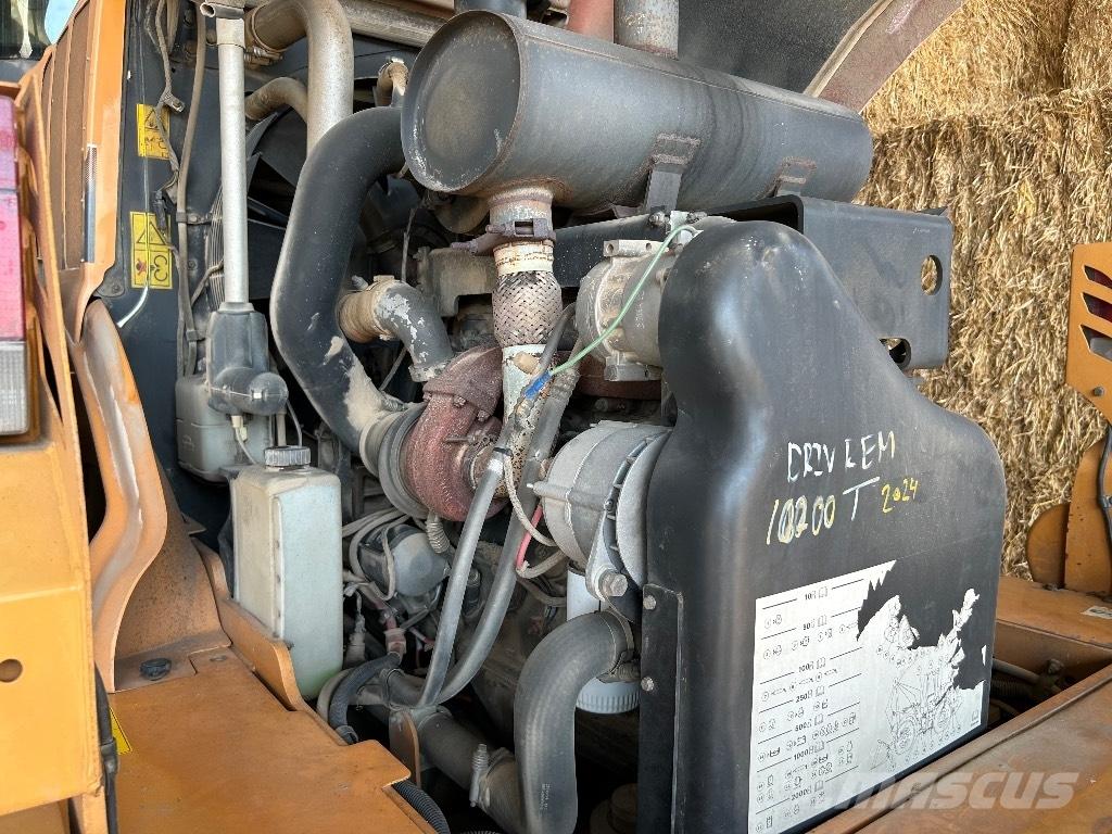CASE 821 E Radlader