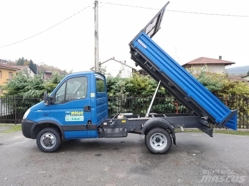 Iveco Daily 35 C 11 Pritschenwagen/Pritschenwagen mit Seitenklappe