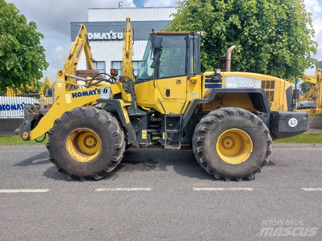 Komatsu WA320-5 Radlader