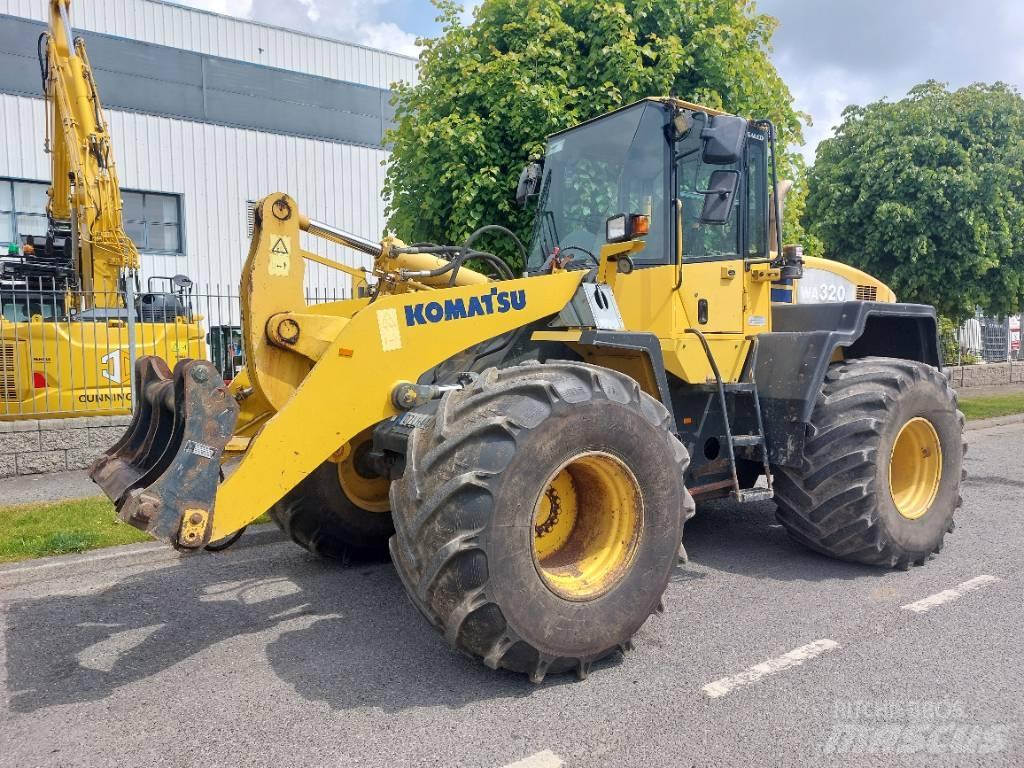 Komatsu WA320-5 Radlader