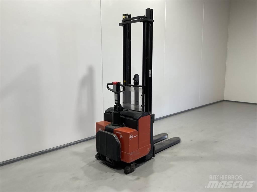 BT LSV 1250/11 Selbstfahrstapler