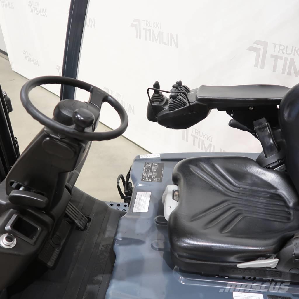 Toyota 8FBE20T Elektrostapler