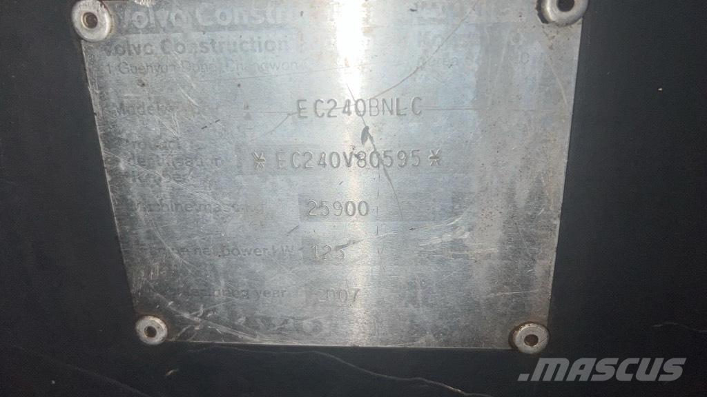 Volvo EC 240 B N LC Chassis