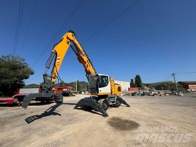 Liebherr LH 24 Materialumschlag