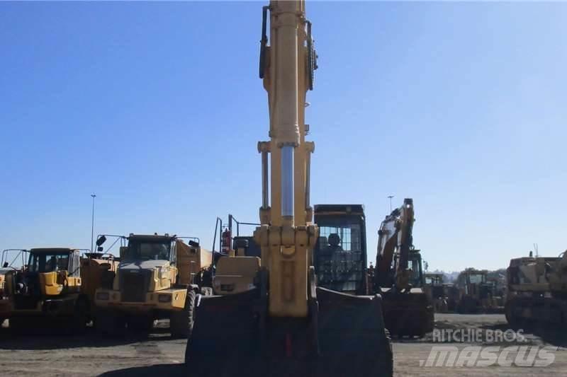 Komatsu PC450LC Minibagger < 7t