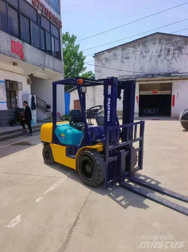 Komatsu FD 30 Dieselstapler