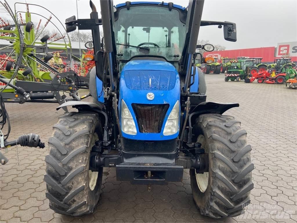 New Holland T 4.95 Traktoren